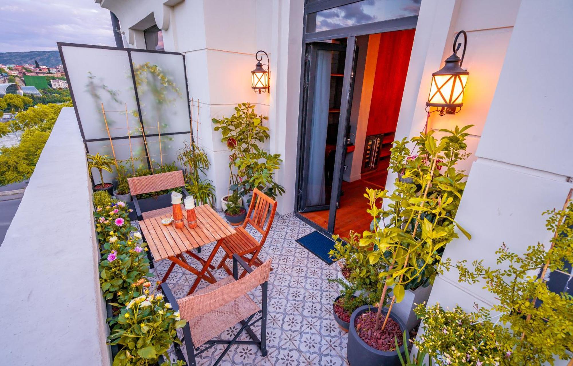 Zorba&Bond Boutique Hotel Tbilisi Eksteriør bilde